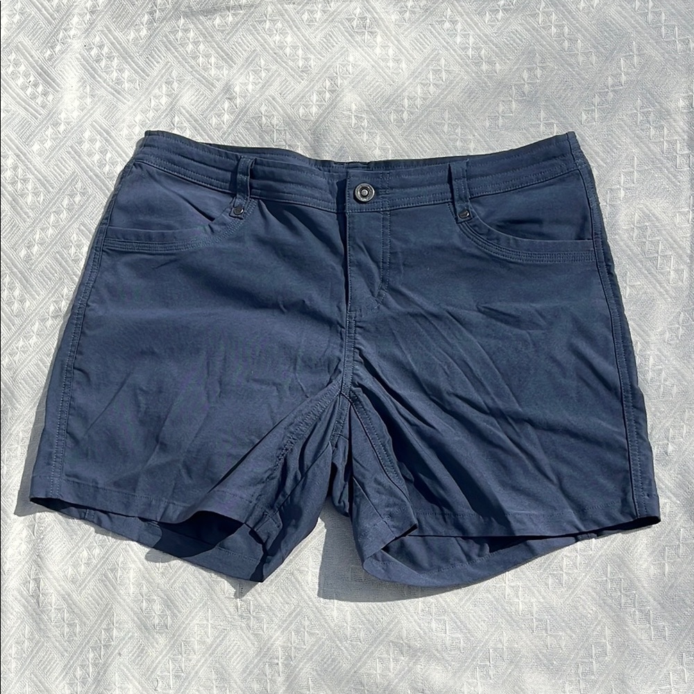 Women’s’ Kuhl shorts